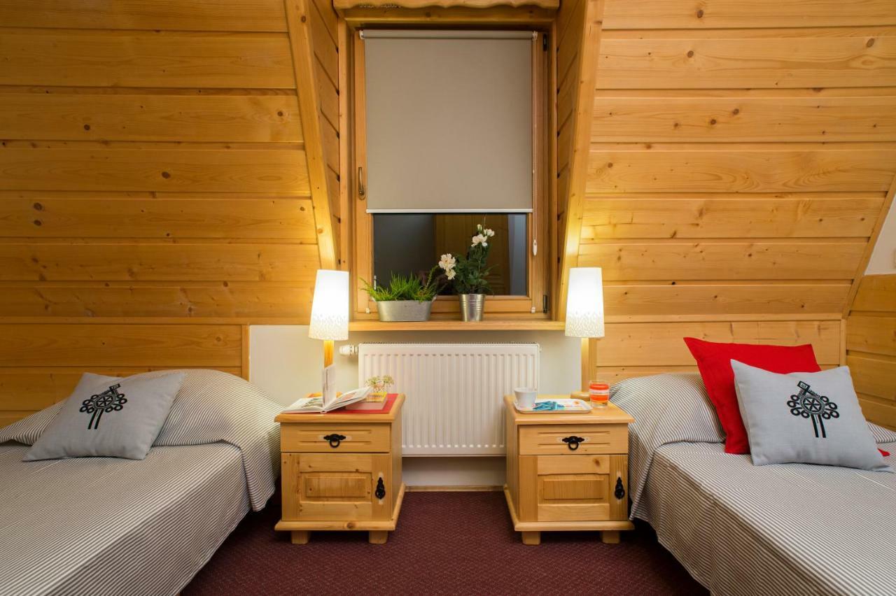 One-Bedroom Apartment Fireplace
