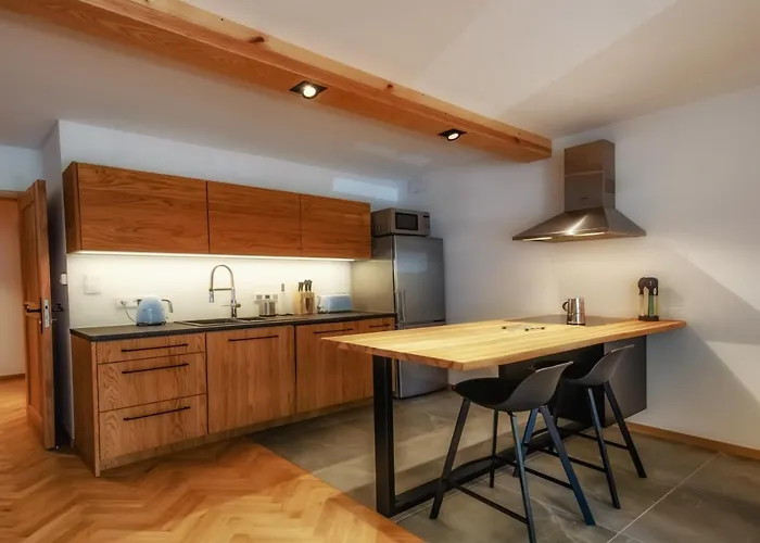Rent Like Home - Za Cieszynianką